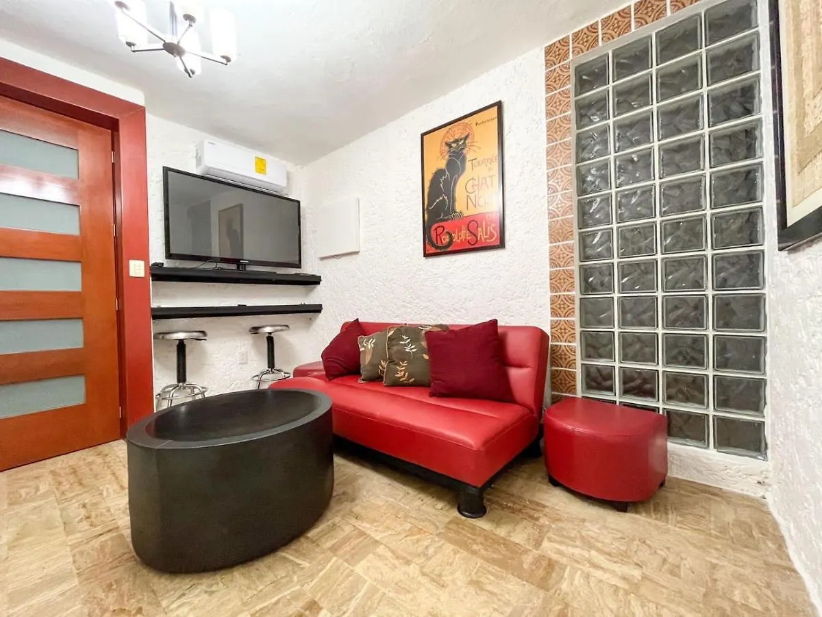 1 Room Apartment In Zona Hotelera Cancun