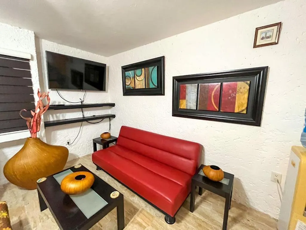 1 Room Apartment In Zona Hotelera Cancun