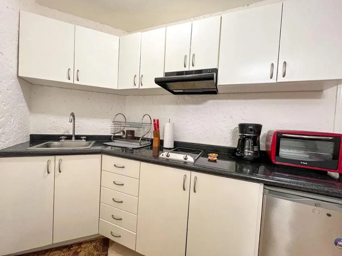 1 Room Apartment In Zona Hotelera Cancun Mexico